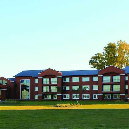 Howard Johnson Resort & Convention Center Ezeiza Buitenkant foto